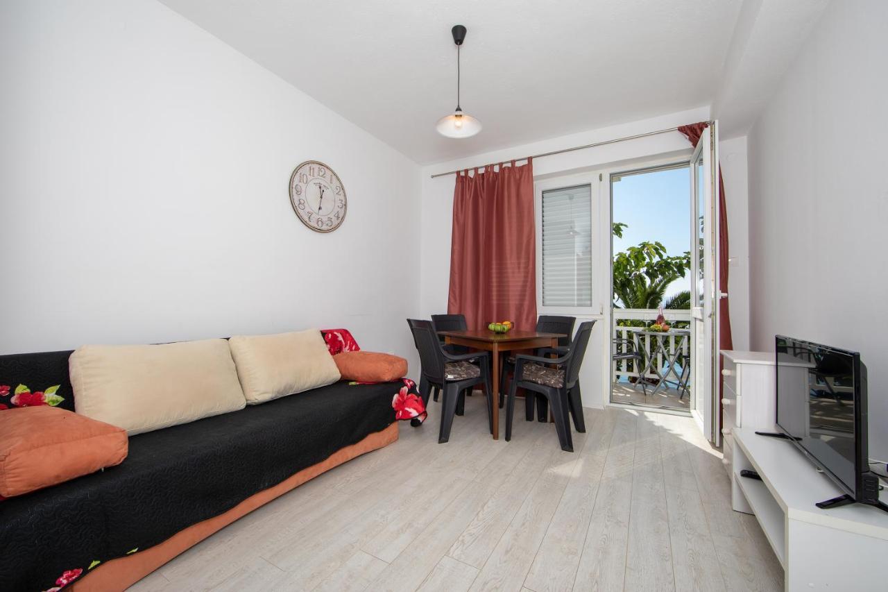 Villa Filip Živogošće エクステリア 写真