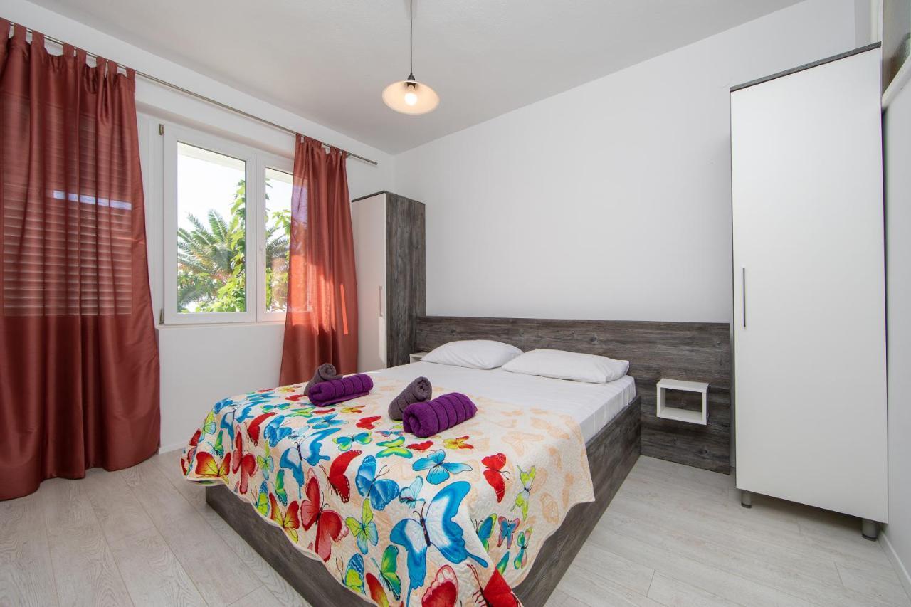Villa Filip Živogošće エクステリア 写真