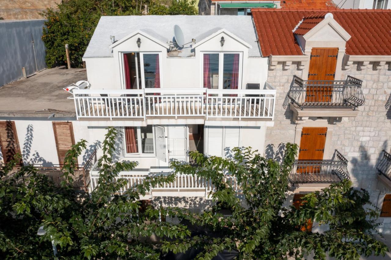 Villa Filip Živogošće エクステリア 写真